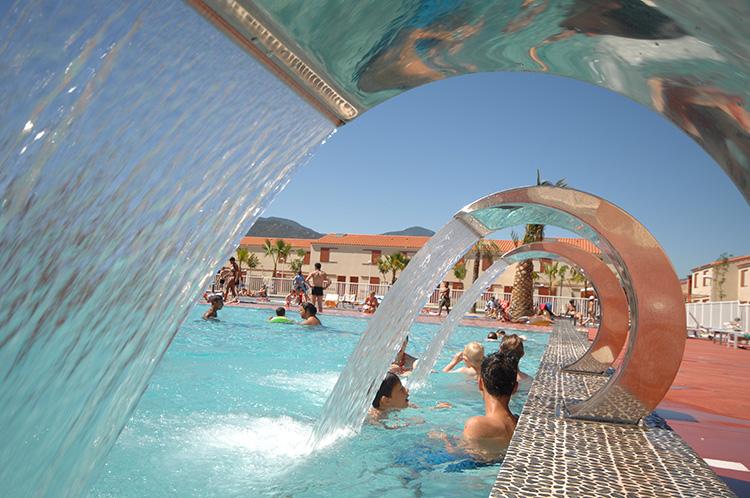 Residence Les Demeures de la Massane - Vacancéole - Argelès sur mer - Outdoor heated swimming pool